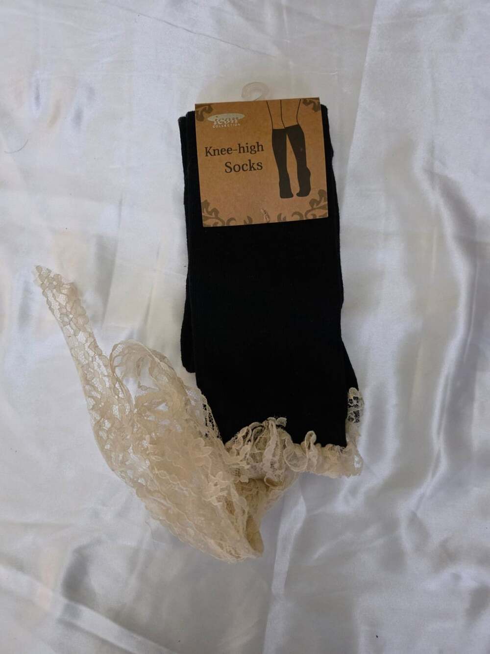 NWT Icon Collection Knee High Socks Black With Beige Lace Trim Bows